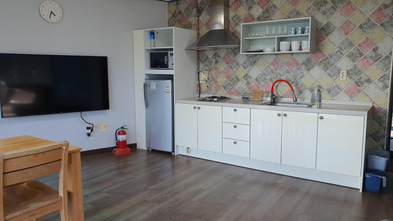 Beewool Chaewool Pension Seogwipo Extérieur photo