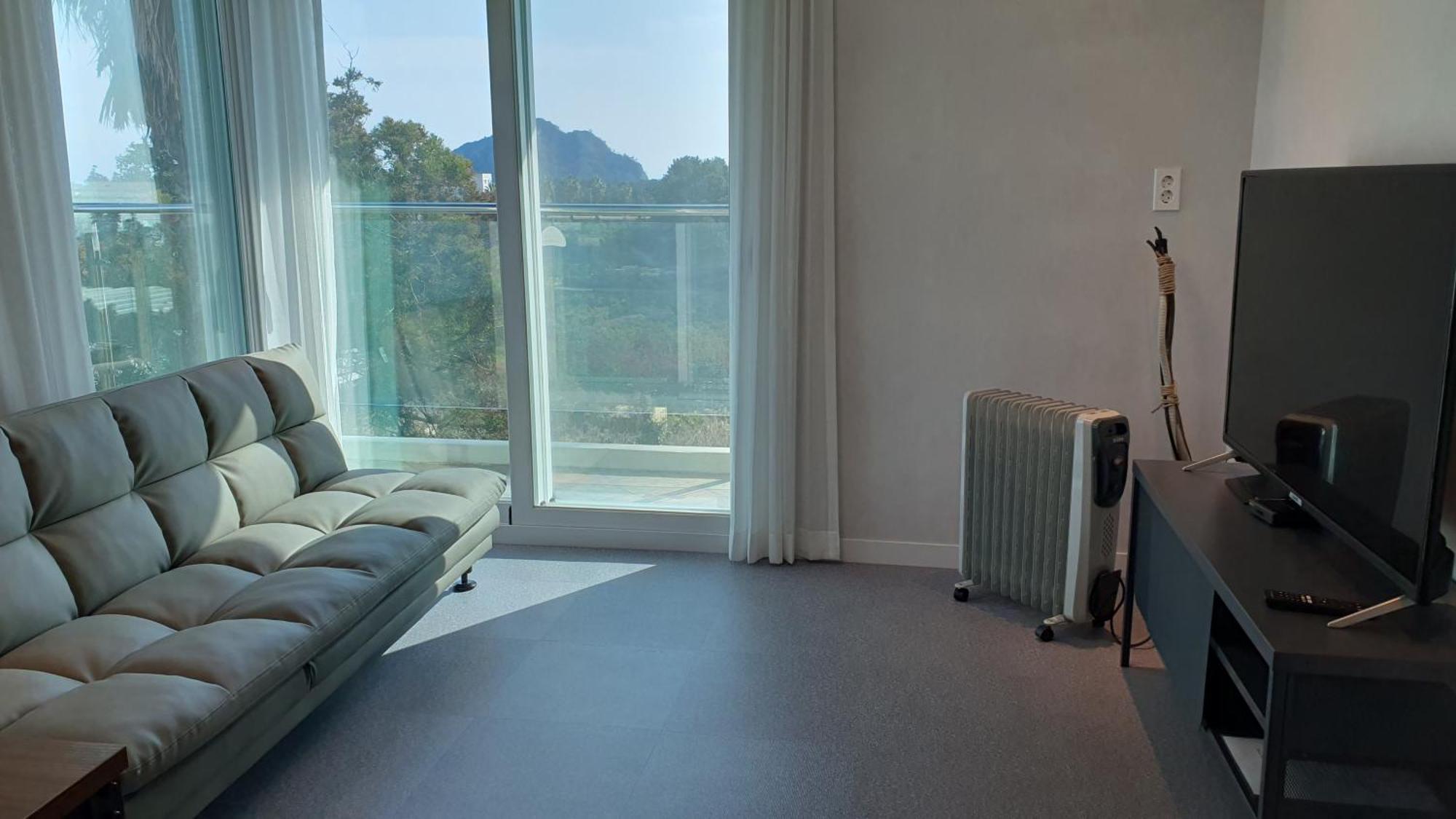 Beewool Chaewool Pension Seogwipo Chambre photo
